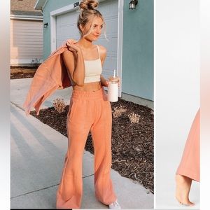 Fabletics Tuscan Clay Joggers